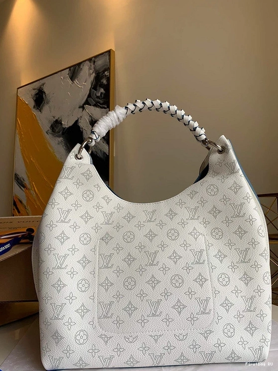 First bag ru VUITTON LOUIS CARMEL 0822